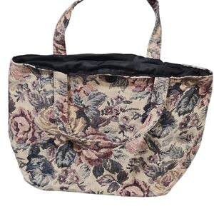 Medium short strap vintage tapestry rose floral bag